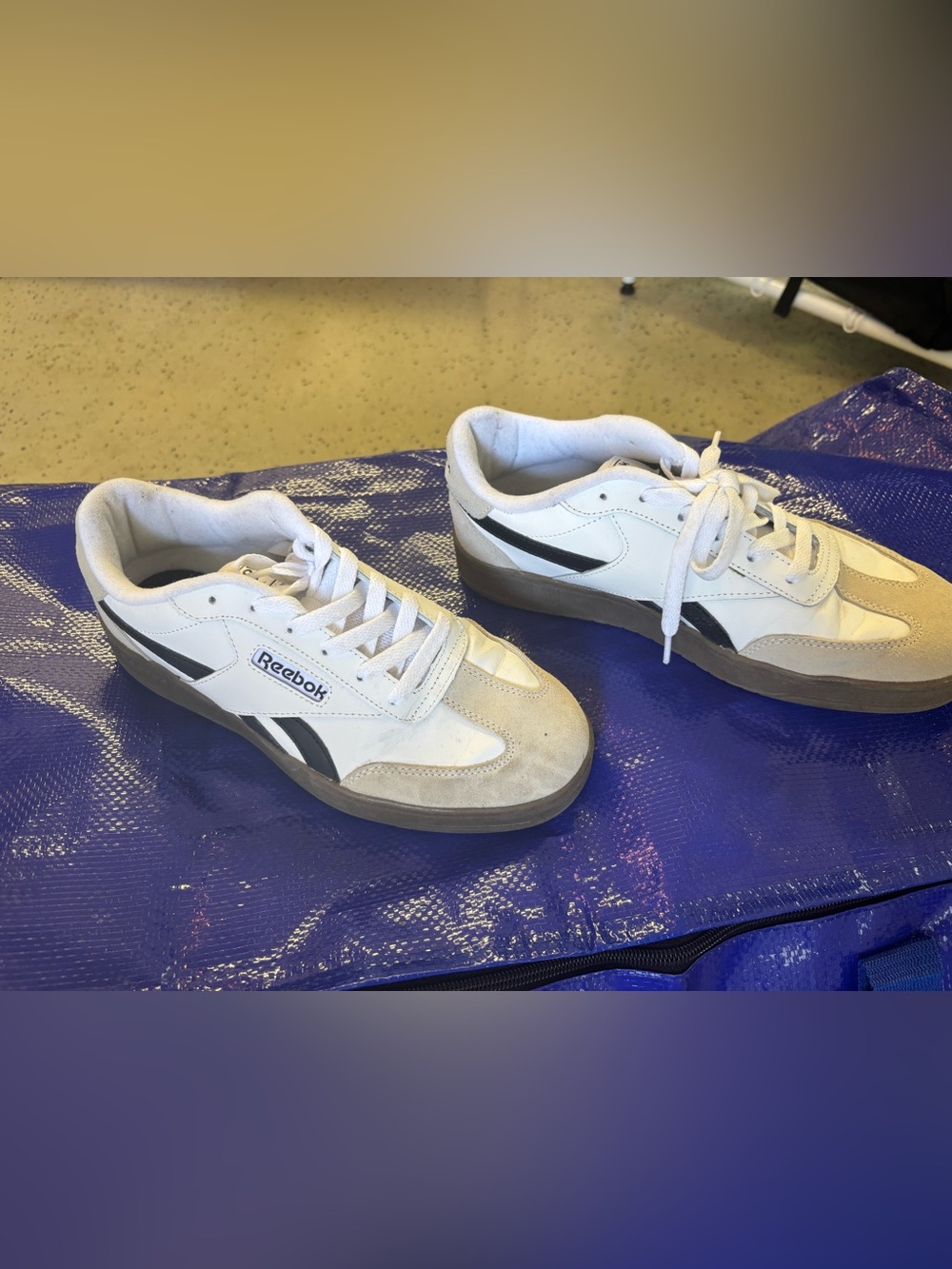 Reebok Sneakers